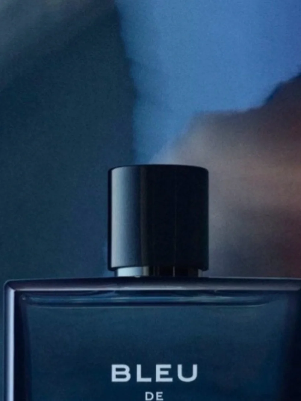 CHANEL Bleu - Dark Blue & Black men treatment for travel ( holiday gift )